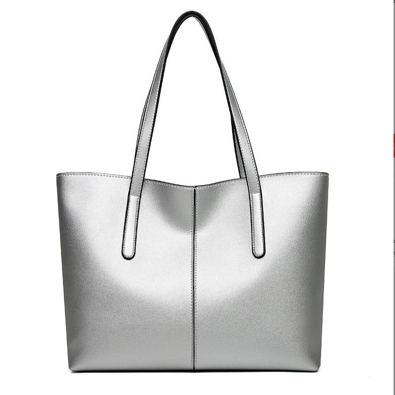 Larevia Large Tote Bag